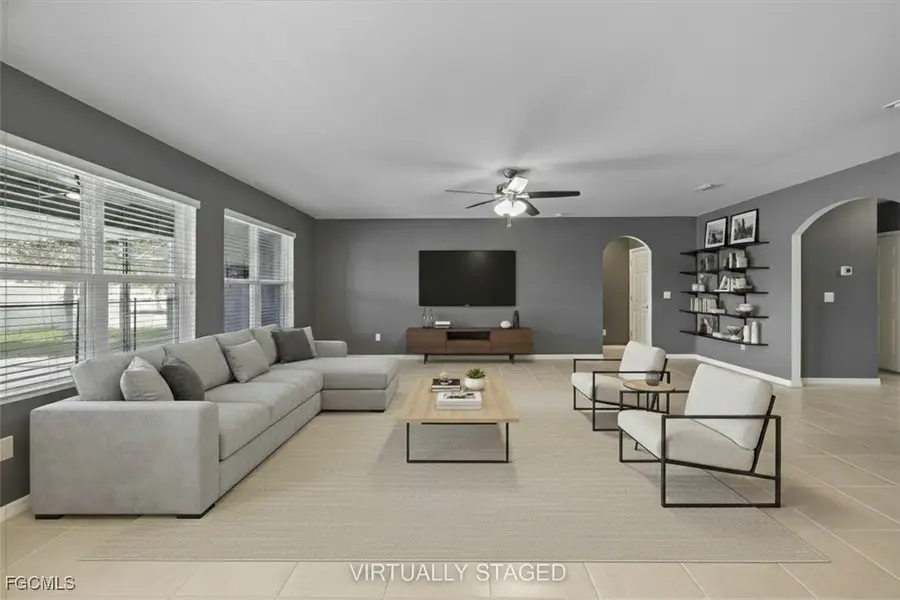 2540 SW 9th Place, Cape Coral, FL 33914 - #2