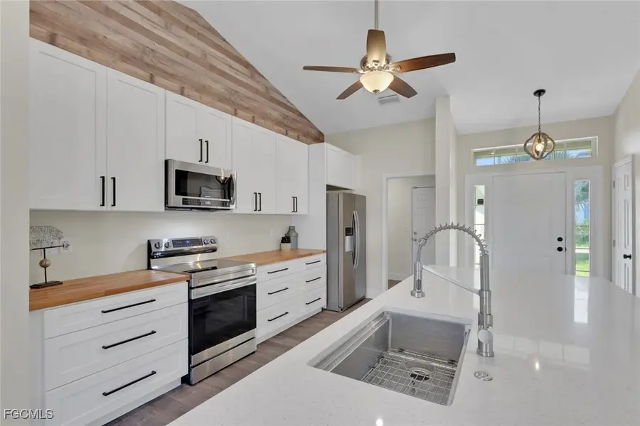 419 NW 3rd Street, Cape Coral, FL 33993 - Image #3