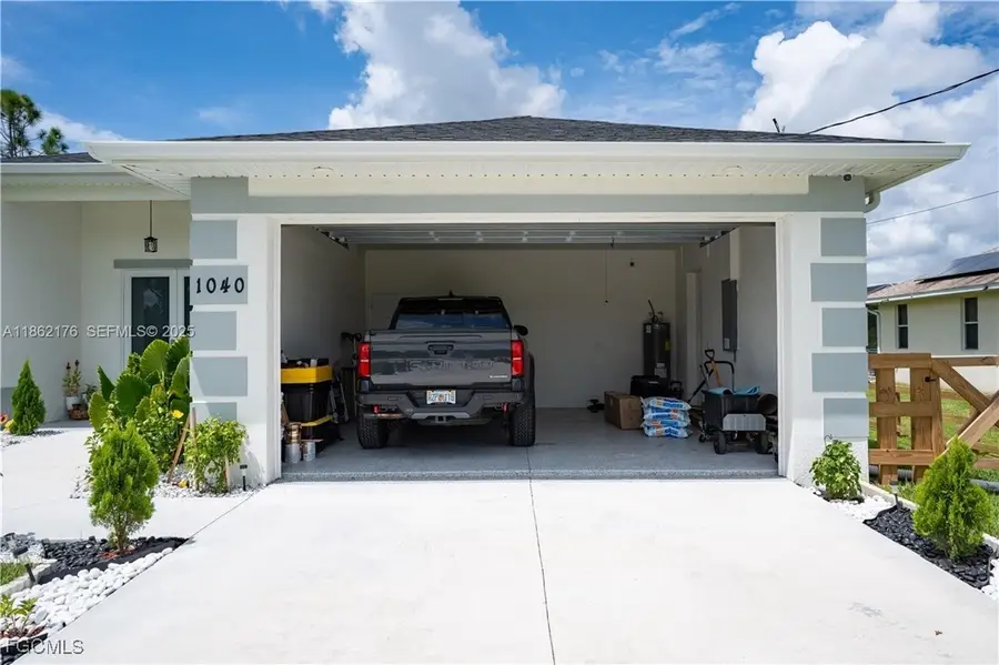 1040 Bell Boulevard S, Lehigh Acres, FL 33974 - Image #2