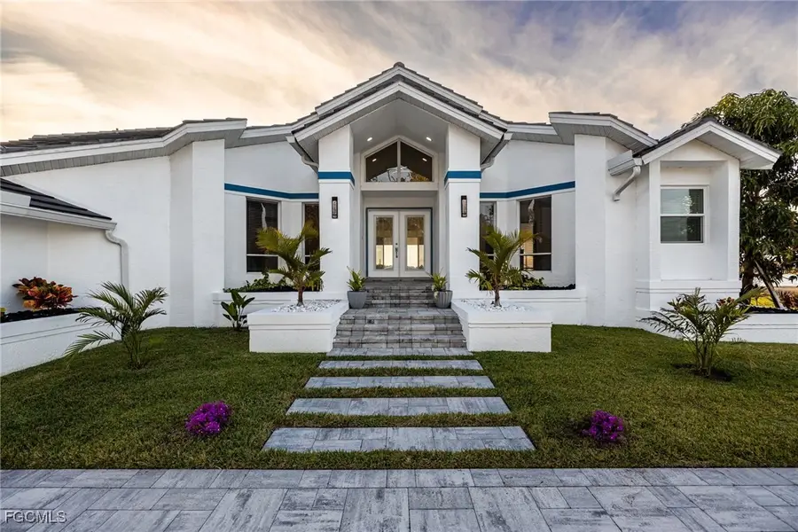 5030 Harborage Drive, Fort Myers, FL 33908 - Image #2