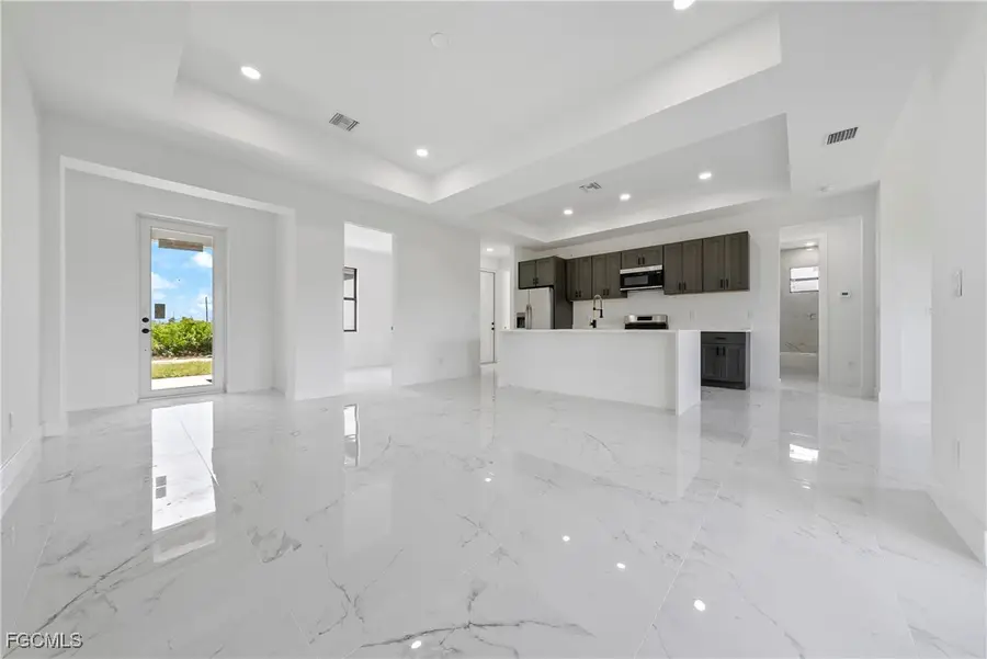 341 Pyramid Avenue, Lehigh Acres, FL 33974 - Image #3