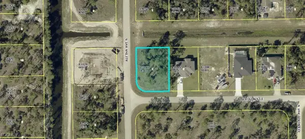 505 Allison Street E, Lehigh Acres, FL 33974