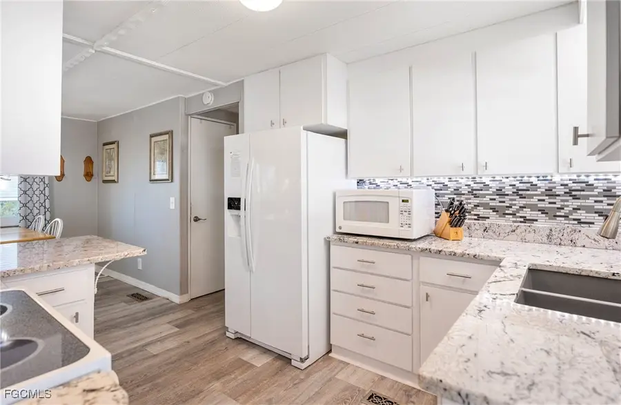 204 Harvest Lane, North Fort Myers, FL 33917 - Image #2