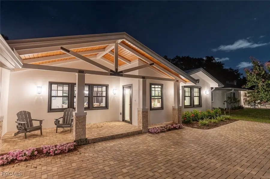 1325 Canterbury Drive, Fort Myers, FL 33901 - Image #3