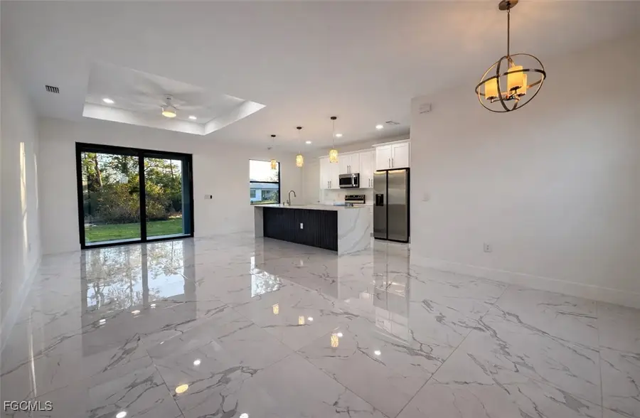 3709 37th Street Sw, Lehigh Acres, FL 33976 - Image #2