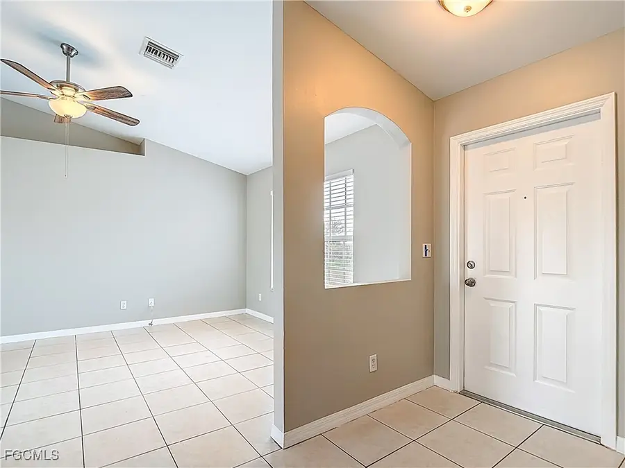 4034 29th Street Sw, Lehigh Acres, FL 33976 - Image #3