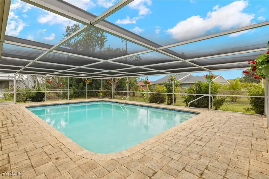 2525 Shelby Parkway, Cape Coral, FL 33904 - Image #2