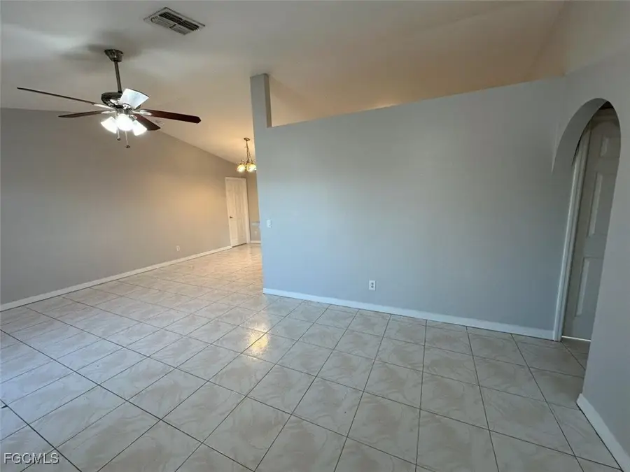 846 SW 16th Terrace, Cape Coral, FL 33991 - Image #3