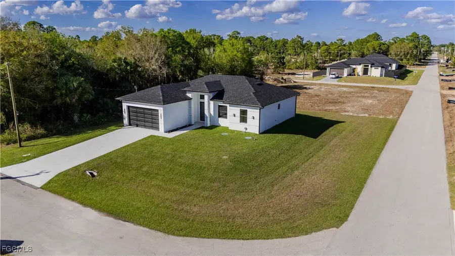 765 Chambers Street E, Lehigh Acres, FL 33974 - Image #3