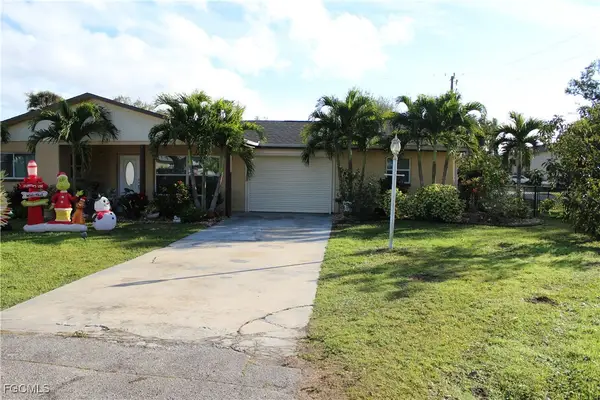 679 Canal Drive, North Fort Myers, FL 33903
