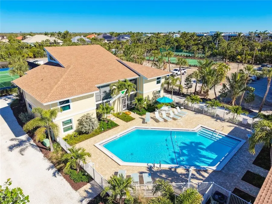 2321 W Gulf Drive #3D, Sanibel, FL 33957 - Image #3