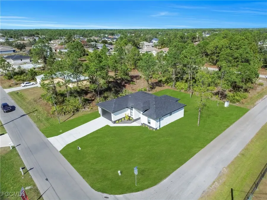 2700 42nd Street W, Lehigh Acres, FL 33971 - #3