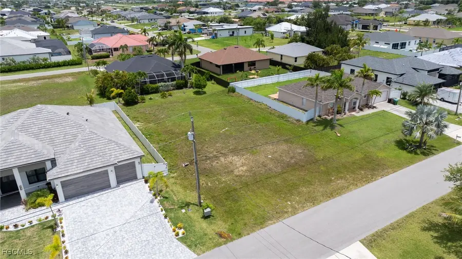 105 NW 35th Place, Cape Coral, FL 33993 - Image #3