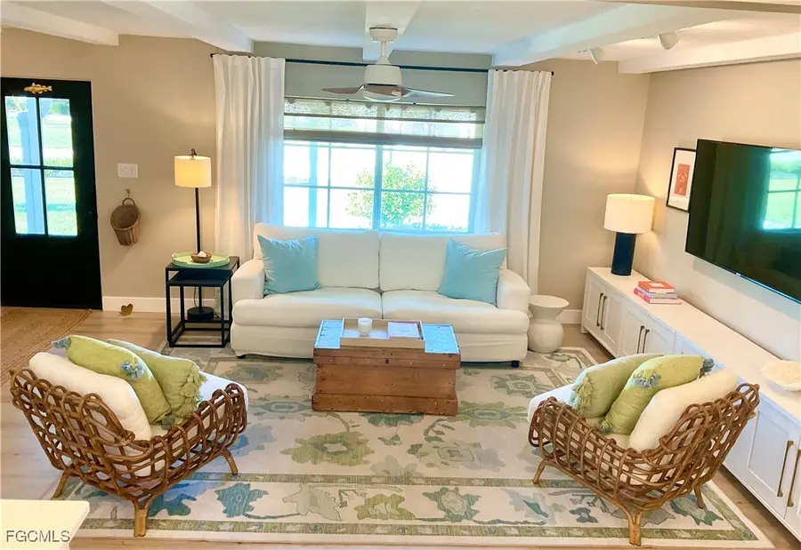 1086 N Town And River Drive, Fort Myers, FL 33919 - Image #2