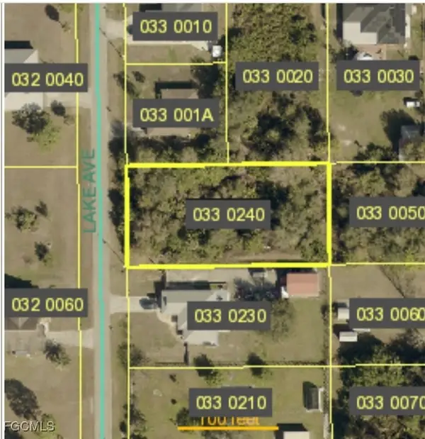 618 Lake Avenue, Lehigh Acres, FL 33972