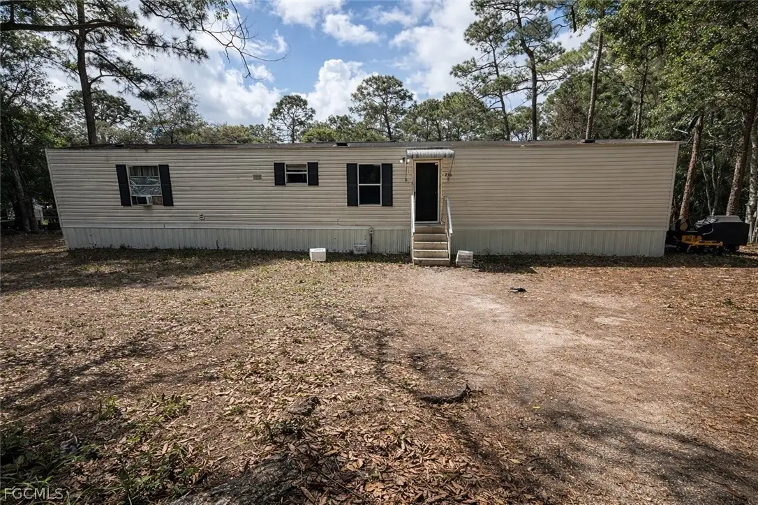 730 S Trebol Street, Clewiston, FL 33440 - #1