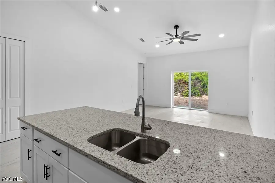 632/634 Knapp St, Lehigh Acres, FL 33974 - #3