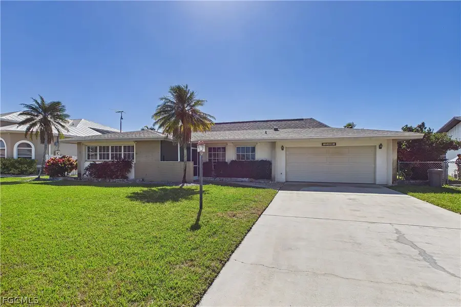 2306 SE 15th Terrace, Cape Coral, FL 33990 - Image #2