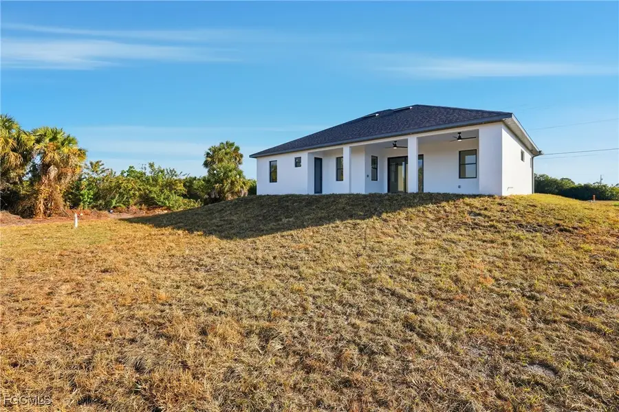 3204 Sunshine Boulevard S, Lehigh Acres, FL 33976 - Image #3