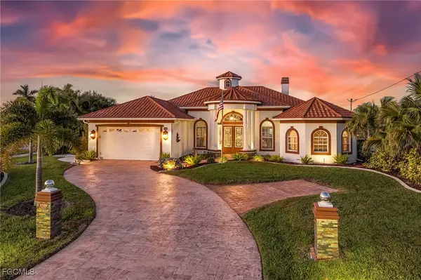 2729 SW 52nd Street, Cape Coral, FL 33914