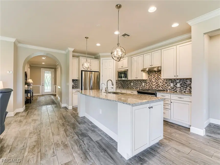 12044 Winfield Circle, Fort Myers, FL 33966 - Image #3