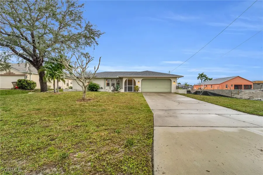 14 SW 33rd Avenue, Cape Coral, FL 33991 - #2