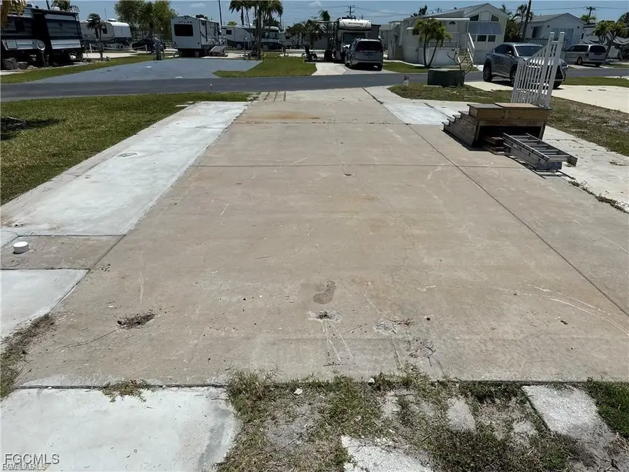 19681 Summerlin #186 Road, Fort Myers, FL 33908 - Image #2