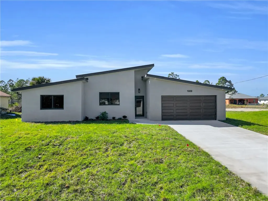 1011 State Avenue, Lehigh Acres, FL 33972 - Image #1