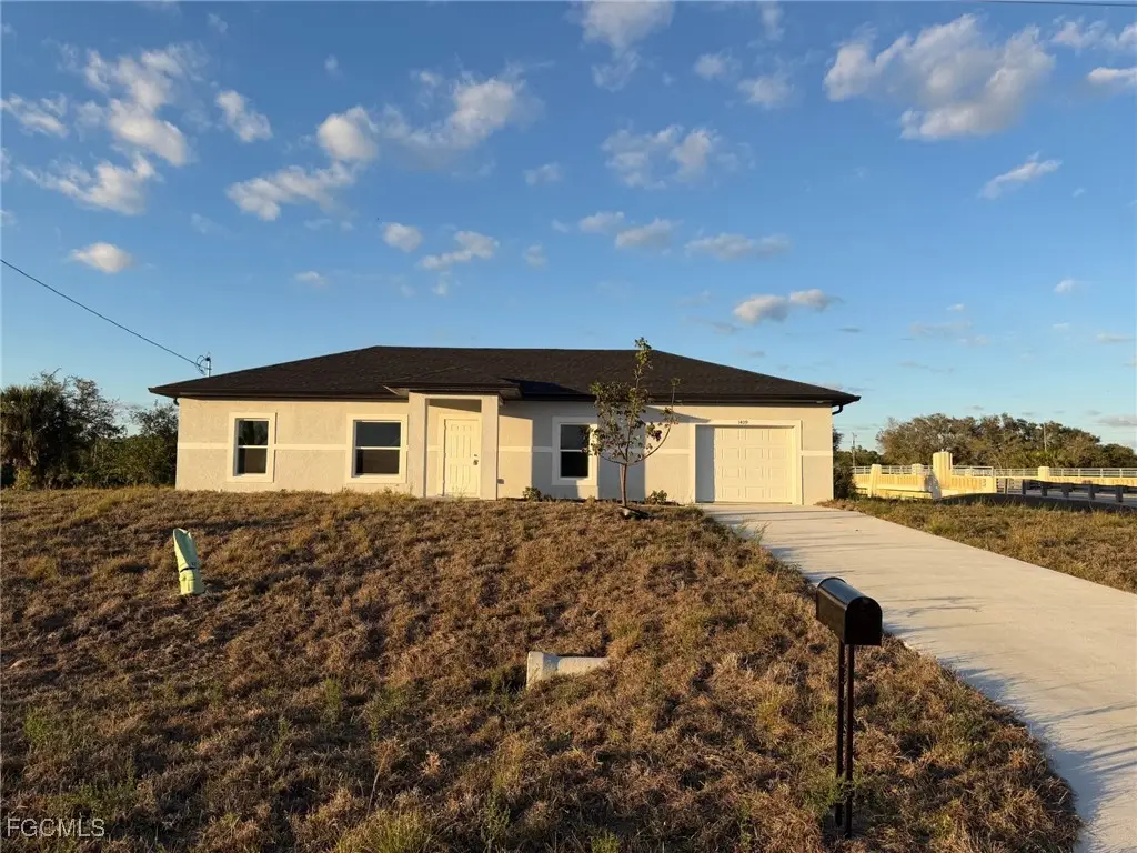 1409 NE 23rd Street, Cape Coral, FL 33909 - #1