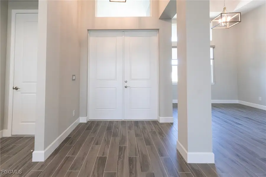 713 NW 37th Avenue, Cape Coral, FL 33993 - Image #3