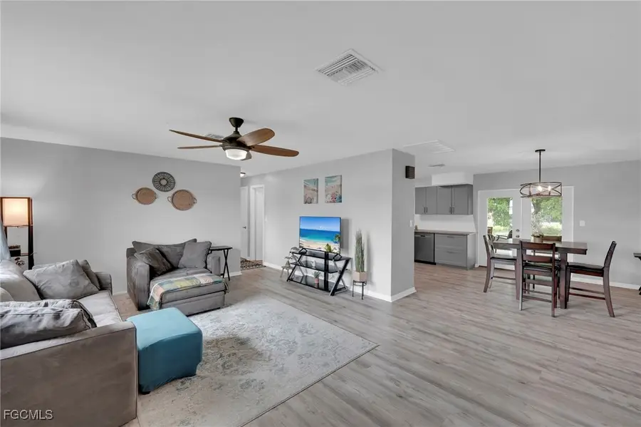 2506 SE 8th Avenue, Cape Coral, FL 33904 - Image #2