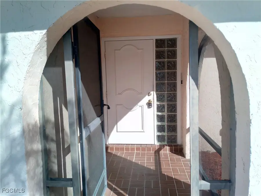 1405 SE 34th Terrace, Cape Coral, FL 33904 - #3