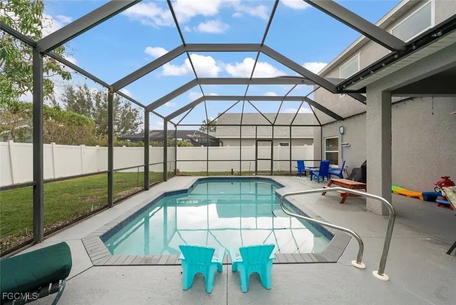 9837 Gladiolus Bulb Loop, Fort Myers, FL 33908 - Image #2