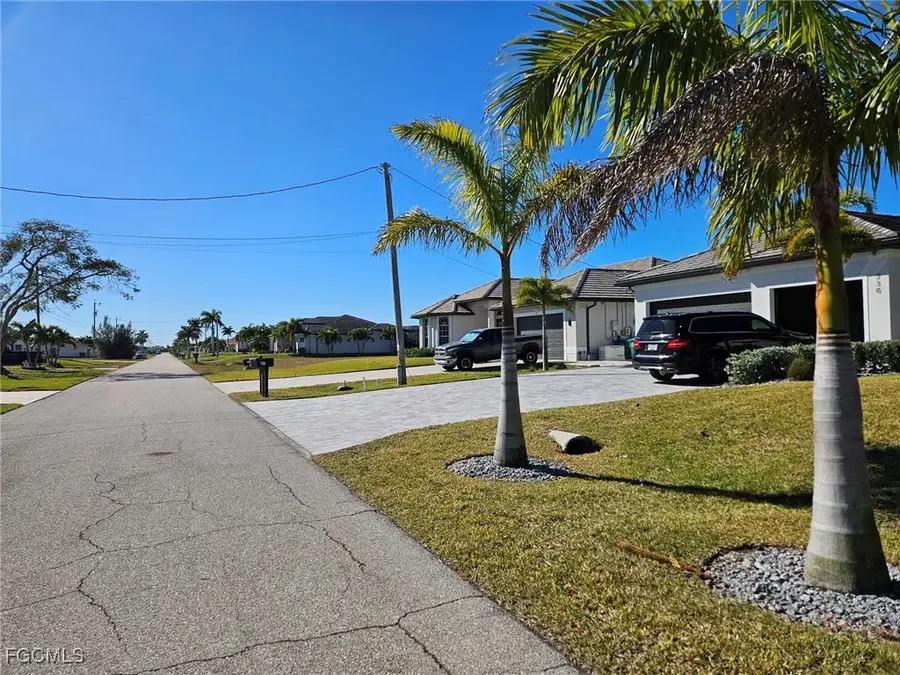 731 NW 38th Place, Cape Coral, FL 33993 - #2