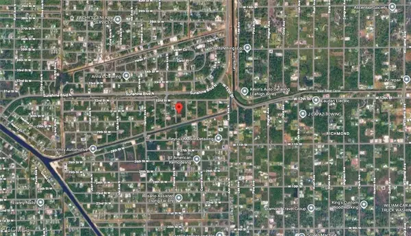 2914 Elaine Avenue N, Lehigh Acres, FL 33971