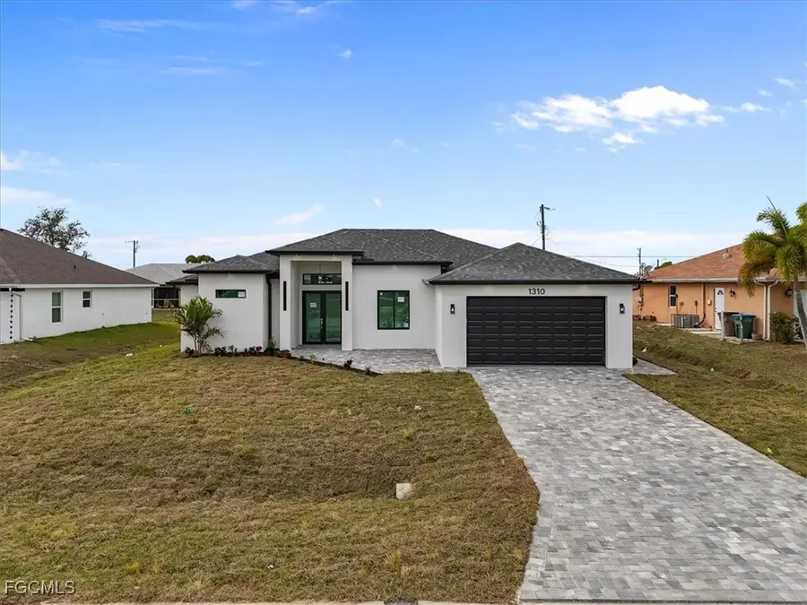 1310 NE 7th Place, Cape Coral, FL 33909 - Image #3