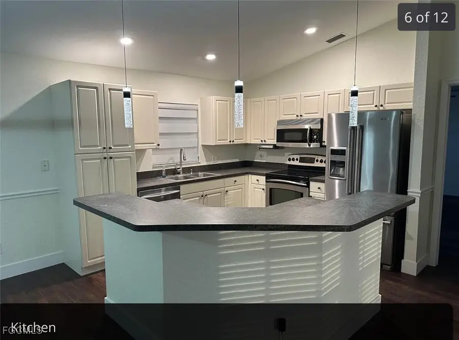 2205 NE 8th Place, Cape Coral, FL 33909 - Image #3