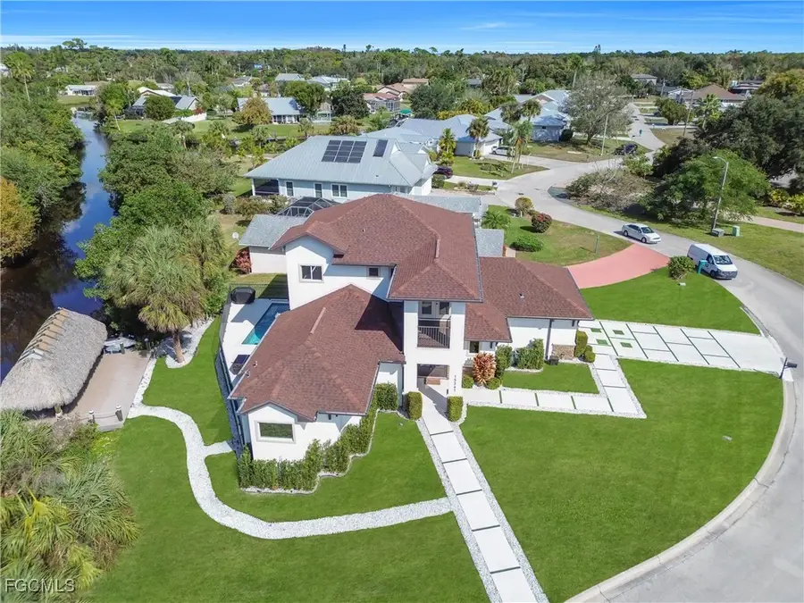 15361 River Cove Court, North Fort Myers, FL 33917 - Image #2