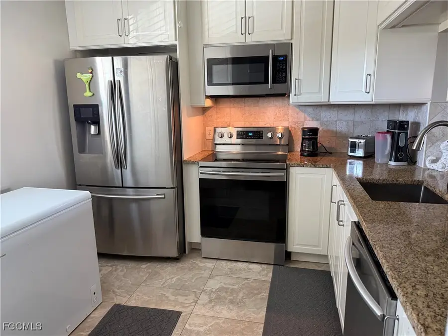 1747 Pebble Beach Drive #207, Fort Myers, FL 33907 - Image #3