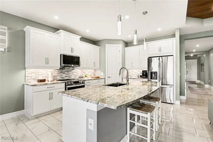 355 Spring Hill Lake Loop, Cape Coral, FL 33993 - #2