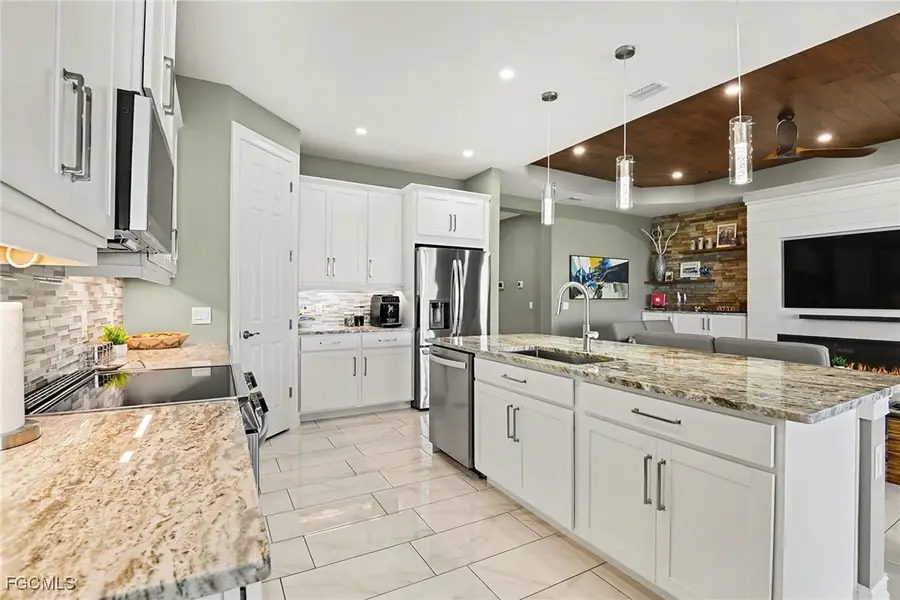 355 Spring Hill Lake Loop, Cape Coral, FL 33993 - #3