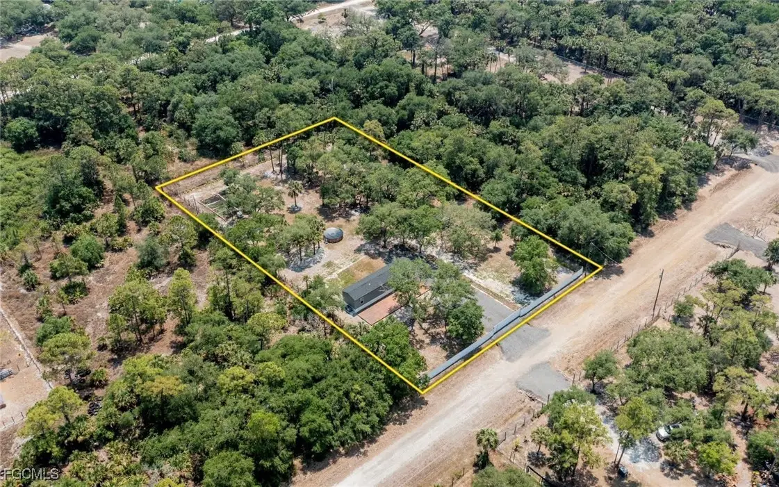 545 S Estribo Street, Clewiston, FL 33440 - Image #1