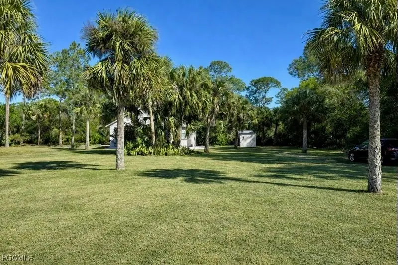 610 Broadway Avenue, Lehigh Acres, FL 33972 - Image #2