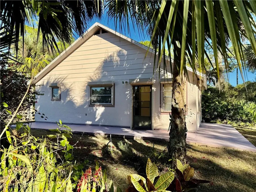 610 Broadway Avenue, Lehigh Acres, FL 33972 - Image #3