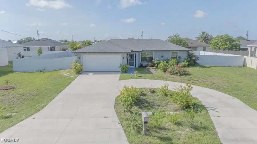 520 Wilmington Parkway, Cape Coral, FL 33993 - Image #2