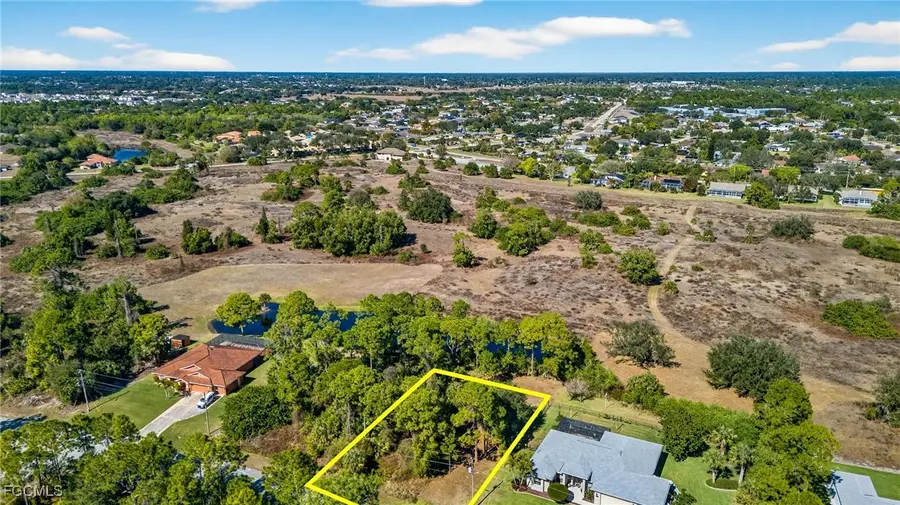 635 Parkdale Boulevard, Lehigh Acres, FL 33974 - Image #3