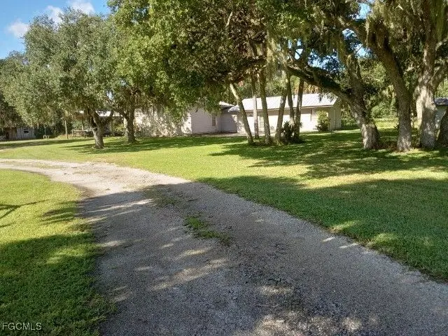 2687 Old Lakeport Road, Moore Haven, FL 33471 - Image #2