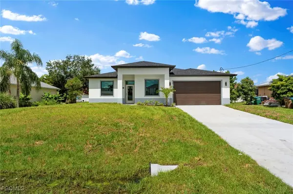 1236 NW 25th Place, Cape Coral, FL 33993