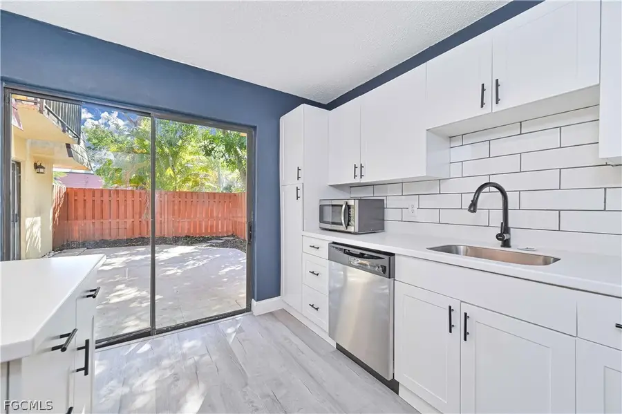 1520 Park Meadows Drive #2, Fort Myers, FL 33907 - Image #2