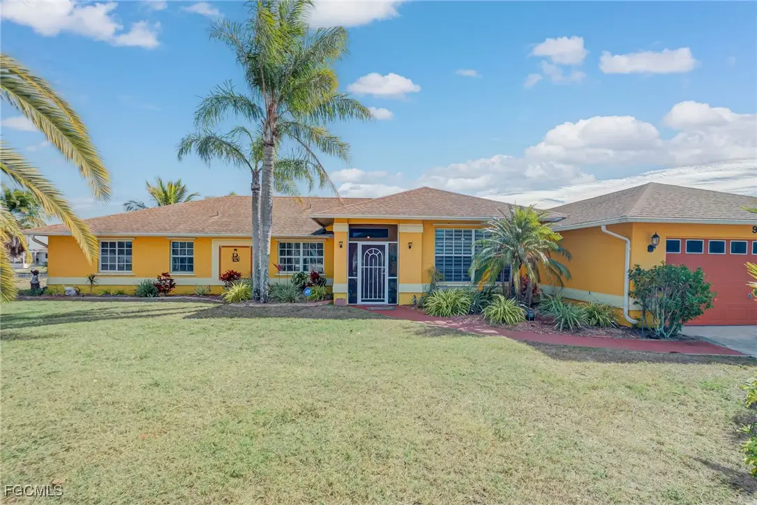 901 NW 3rd Place, Cape Coral, FL 33993 - #1